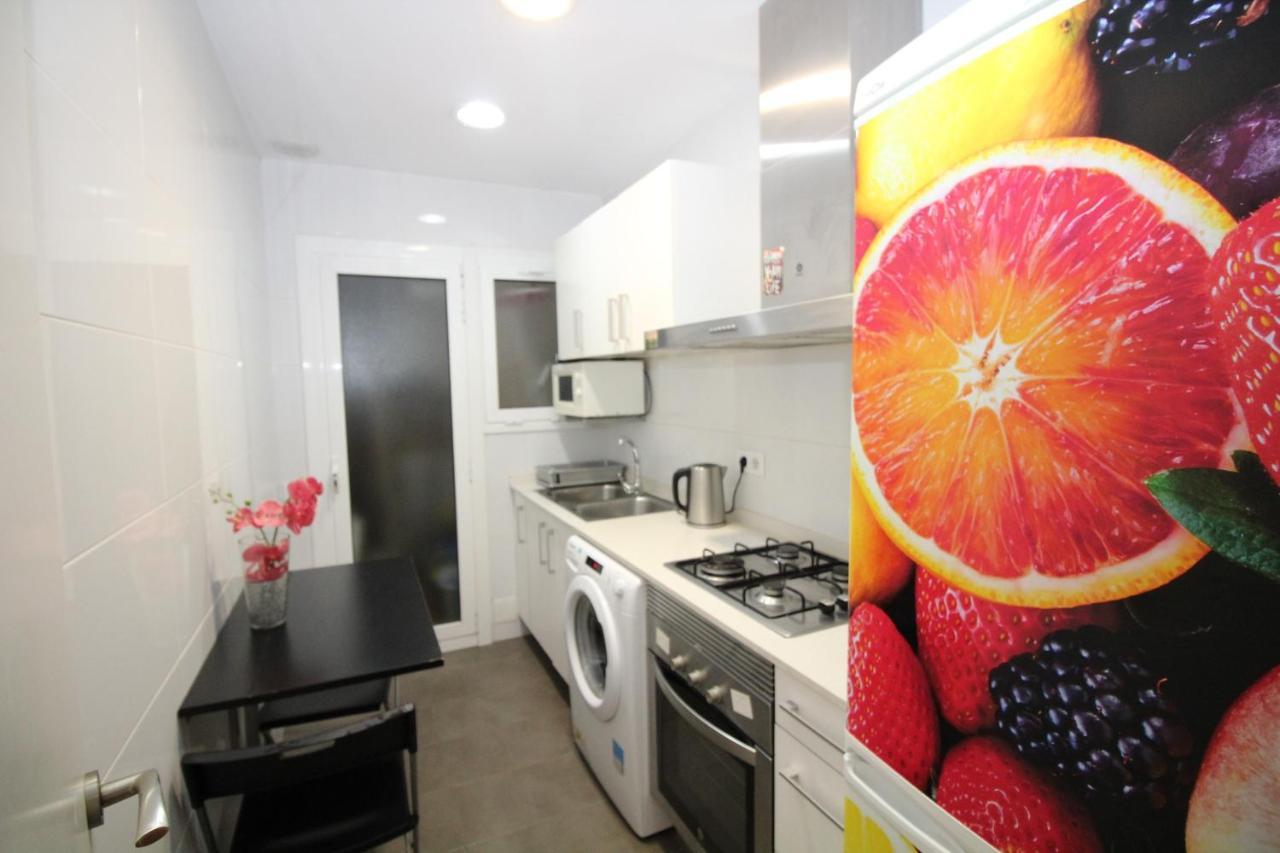 Rooms Arago Барселона Екстериор снимка