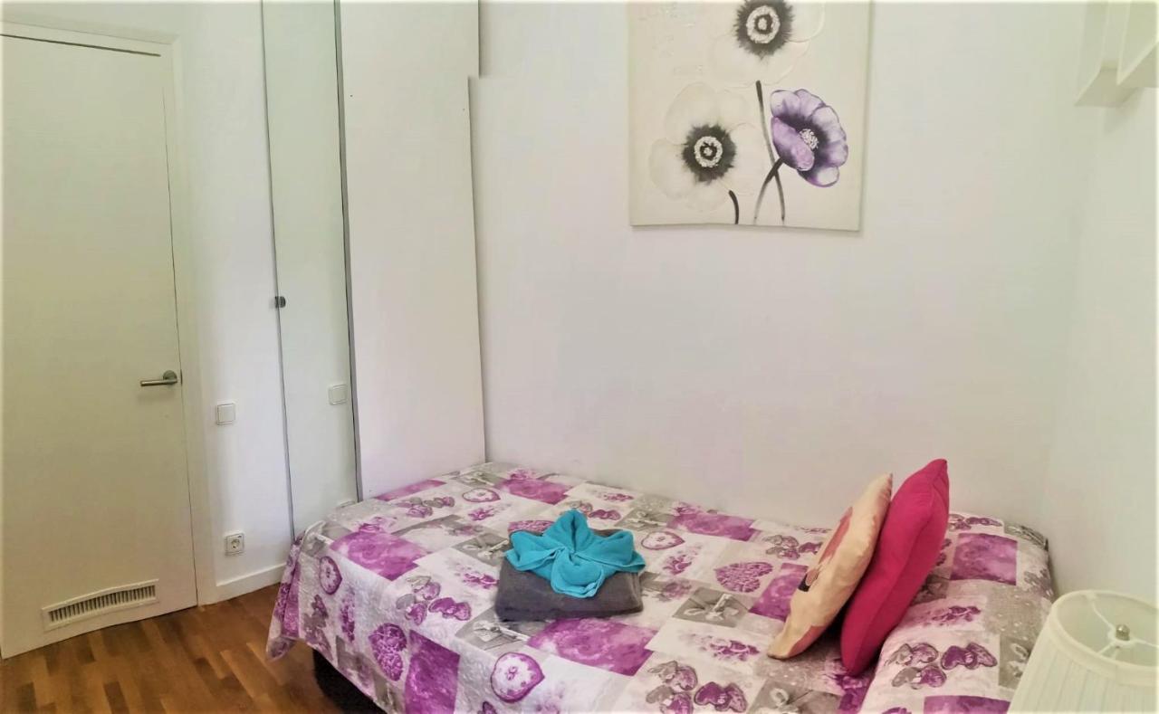 Rooms Arago Барселона Екстериор снимка